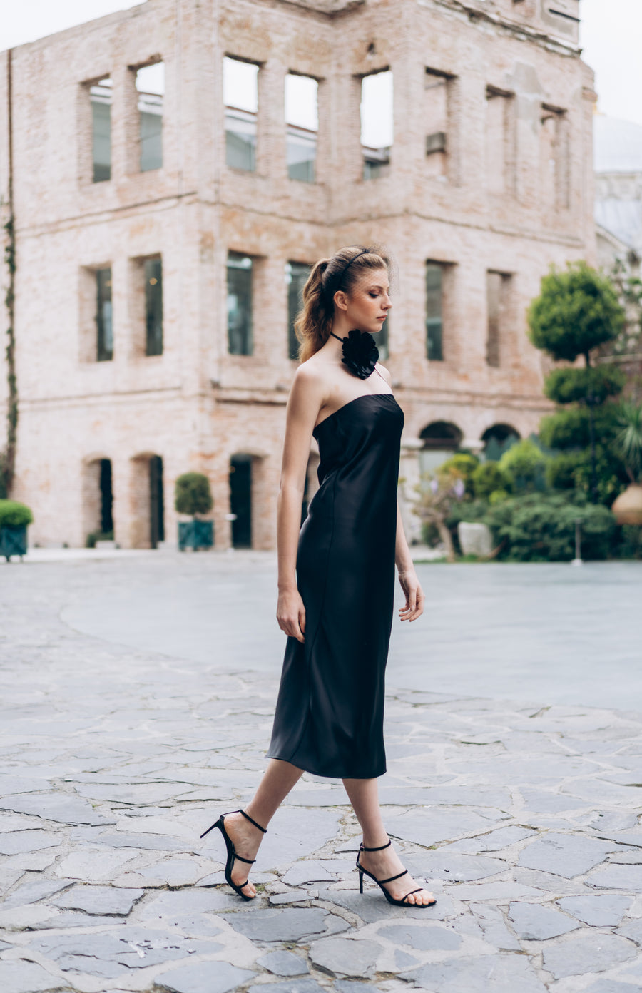 Lost in a Dream Birdcage Veil Headband