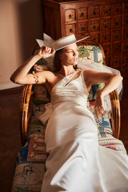 Arete Bridal Hat
